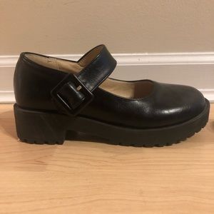 Black Mary Jane shoes with chunky heel size 6